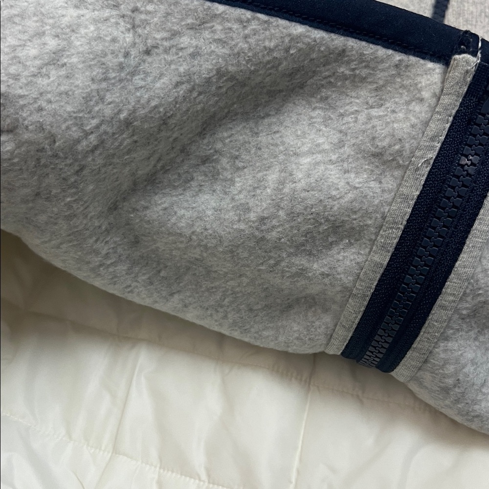Tommy Hilfiger athluxe hooded fleece puffer hoodie zip jacket gray navy cream M - Picture 9 of 9